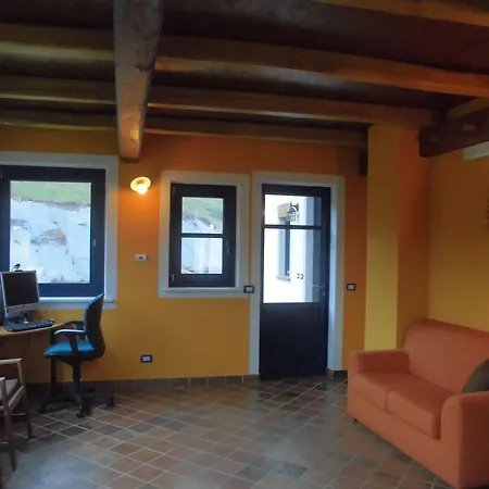Casa di campagna Bio-ecologico Sant'isidoro *